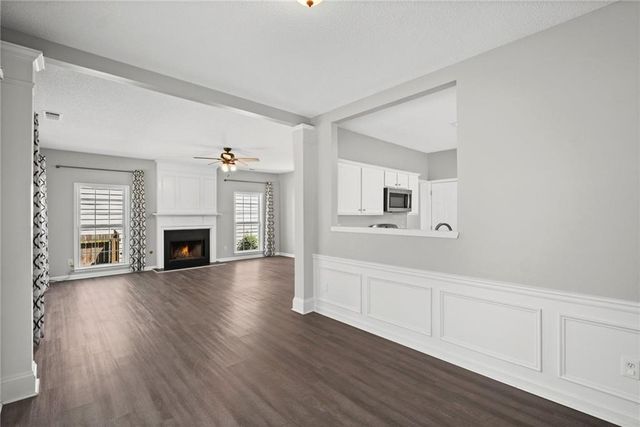 512 Drifton Way, Woodstock, GA 30188