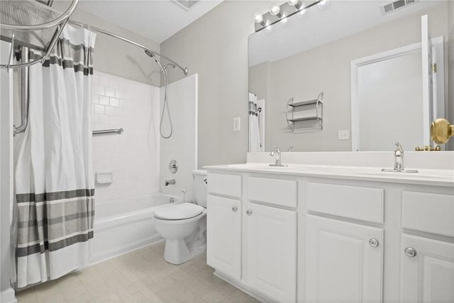 512 Drifton Way, Woodstock, GA 30188