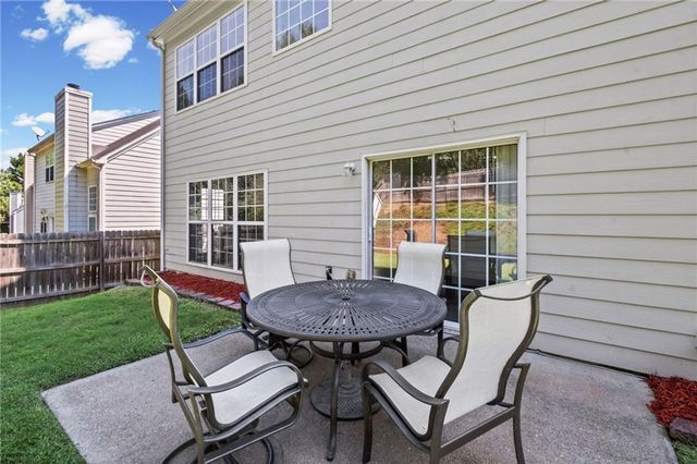 512 Drifton Way, Woodstock, GA 30188