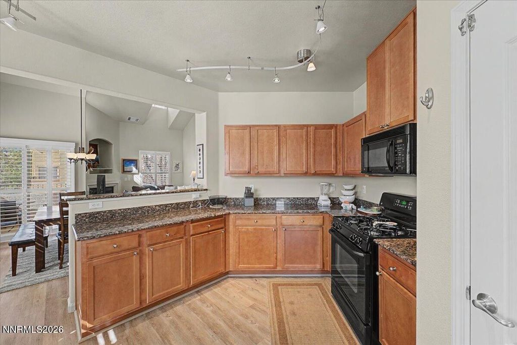 Image 10 of property listing at 17000 Wedge Parkway 2625, Reno, NV 89511