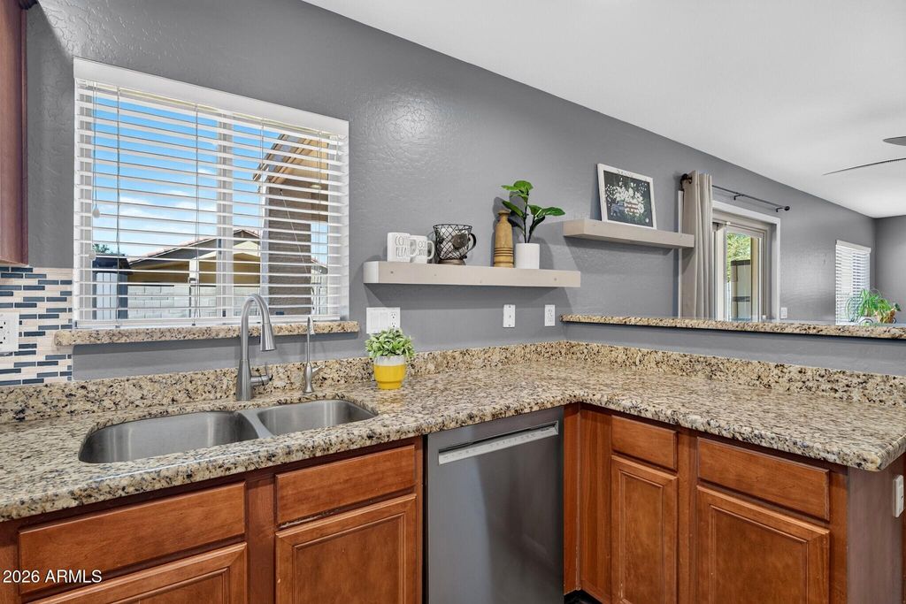 3612 E AUSTIN Lane, San Tan Valley, AZ 85140 — photo 5