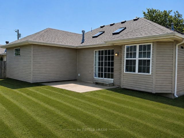 409 W Black Oak Road, Nixa, MO 65714