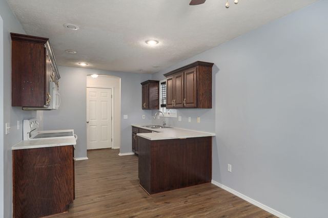409 W Black Oak Road, Nixa, MO 65714