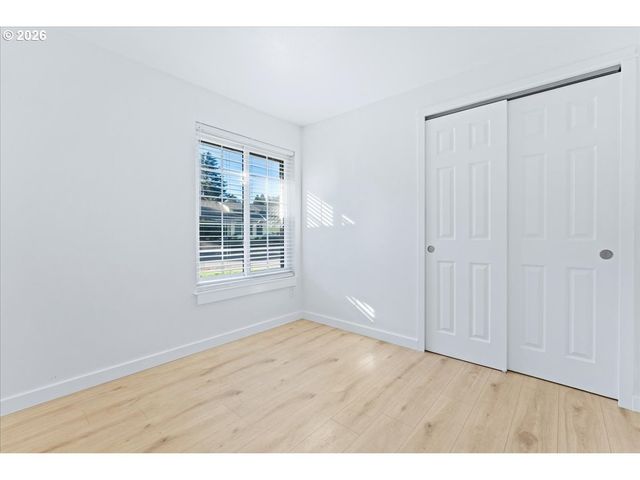 12155 Sw KATHERINE St, Tigard, OR 97223