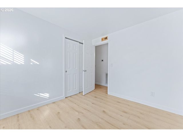 12155 Sw KATHERINE St, Tigard, OR 97223