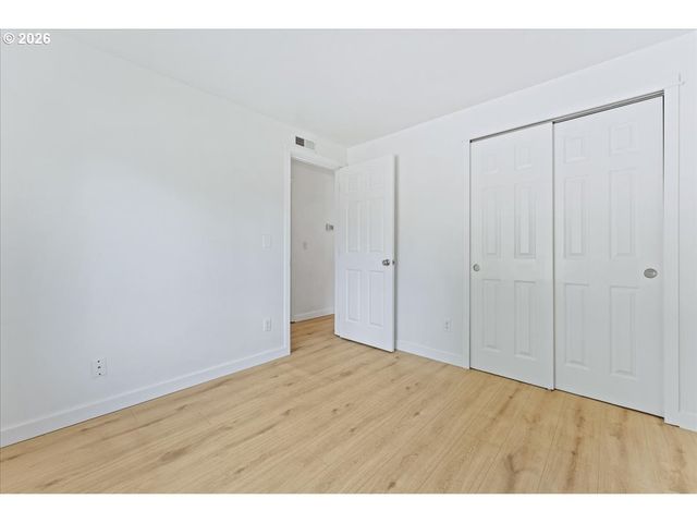 12155 Sw KATHERINE St, Tigard, OR 97223