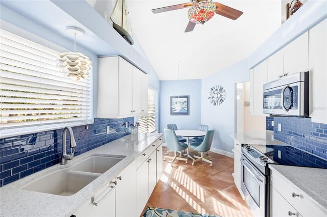 288 WOODS POINT ROAD, Osprey, FL 34229