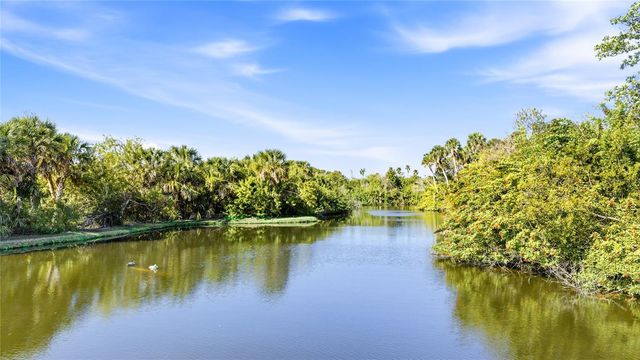 288 WOODS POINT ROAD, Osprey, FL 34229