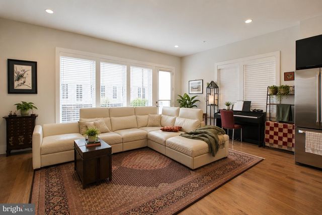 2815 EISENHOWER AVE, Alexandria, VA 22314
