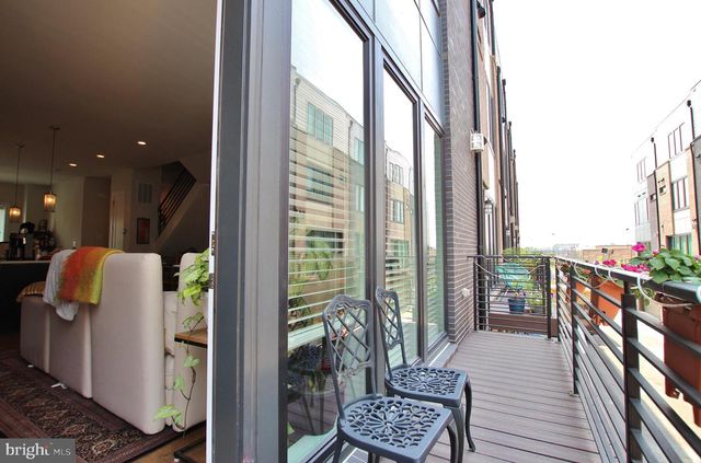 2815 EISENHOWER AVE, Alexandria, VA 22314