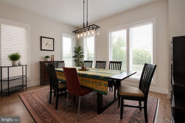 2815 EISENHOWER AVE, Alexandria, VA 22314