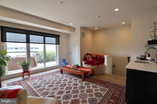 2815 EISENHOWER AVE, Alexandria, VA 22314