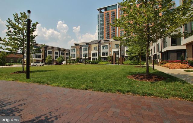 2815 EISENHOWER AVE, Alexandria, VA 22314