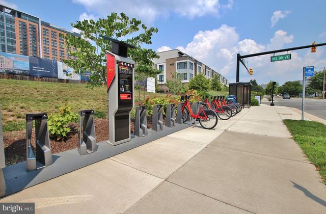 2815 EISENHOWER AVE, Alexandria, VA 22314