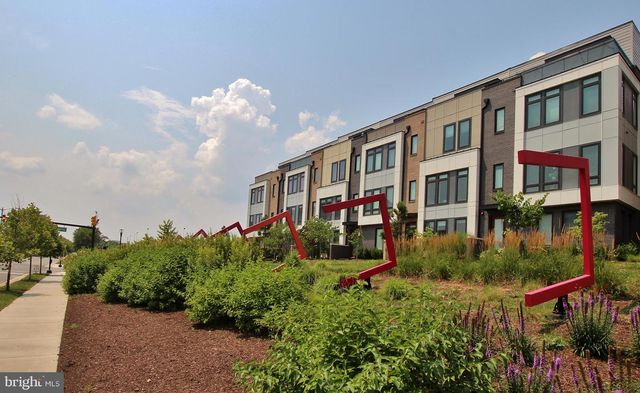 2815 EISENHOWER AVE, Alexandria, VA 22314