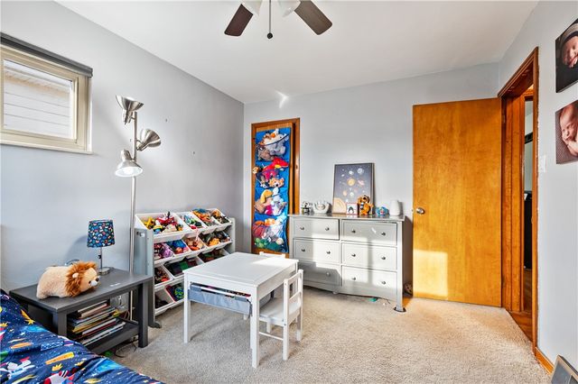 1915 Worcester Drive, Scott Twp, PA 15243