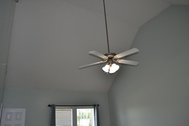 1321 E Stone Arch Drive, Fuquay Varina, NC 27526
