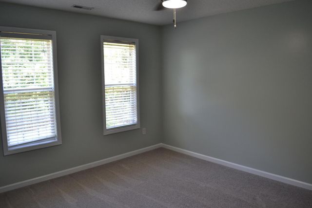 1321 E Stone Arch Drive, Fuquay Varina, NC 27526