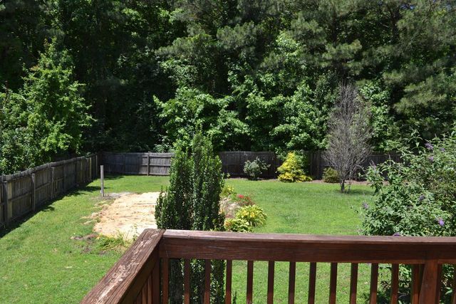 1321 E Stone Arch Drive, Fuquay Varina, NC 27526
