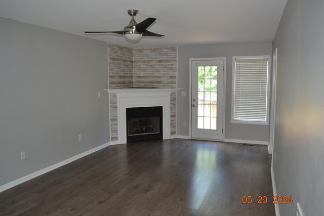 1321 E Stone Arch Drive, Fuquay Varina, NC 27526