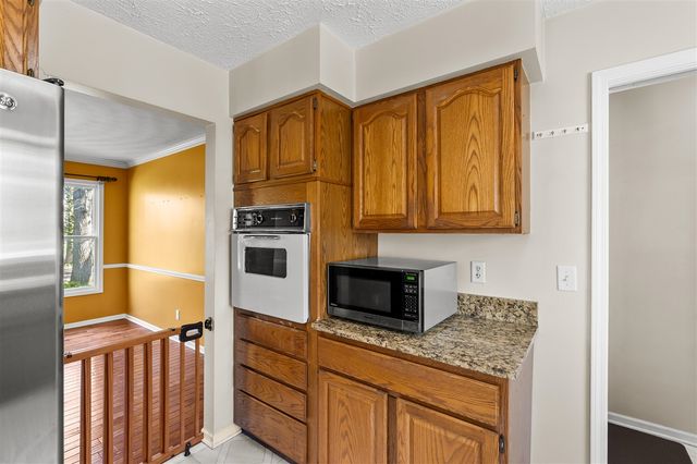 5283 W Q Avenue, Kalamazoo, MI 49009