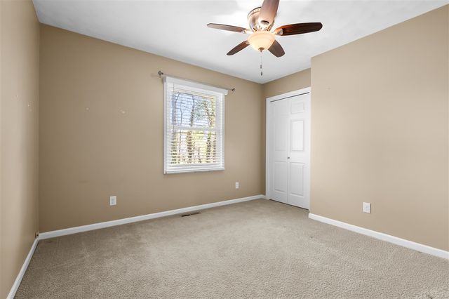5283 W Q Avenue, Kalamazoo, MI 49009