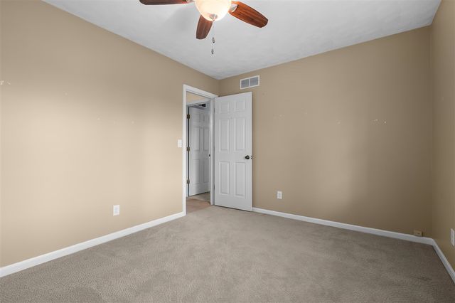 5283 W Q Avenue, Kalamazoo, MI 49009