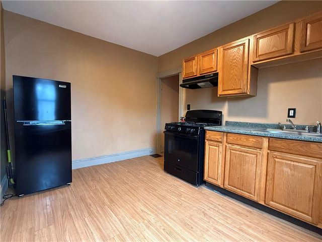 139 South 9th Street, Easton, PA 18042
