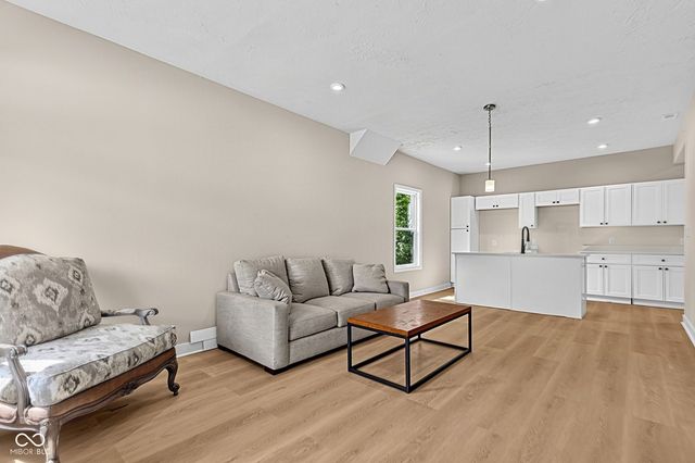 2256 N Harding Street, Indianapolis, IN 46208
