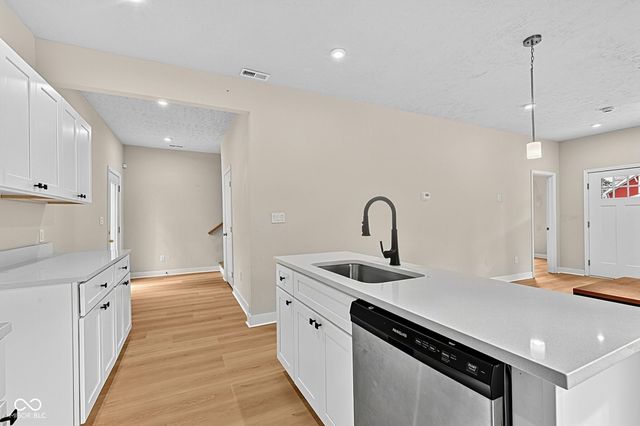 2256 N Harding Street, Indianapolis, IN 46208