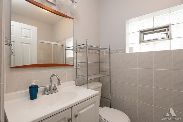 5610 S Christiana Avenue, Chicago, IL 60629