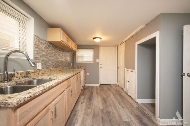 5610 S Christiana Avenue, Chicago, IL 60629