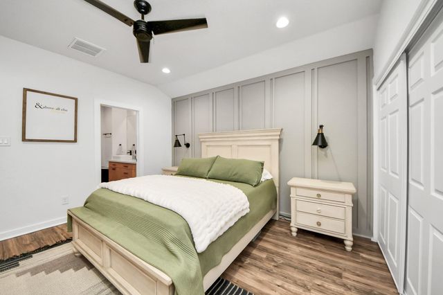 111 Jenkins Street, Houston, TX 77003