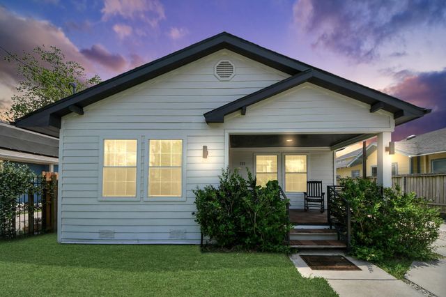 111 Jenkins Street, Houston, TX 77003