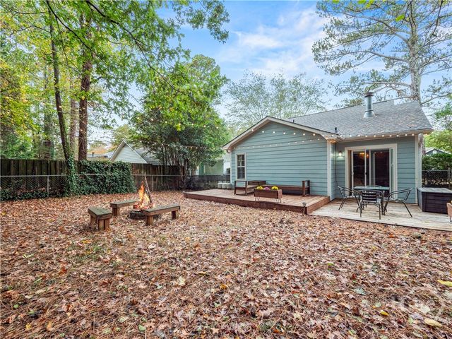 150 Greenwood Lane, Athens, GA 30605