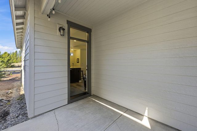 51945 Lumberman Lane, La Pine, OR 97739