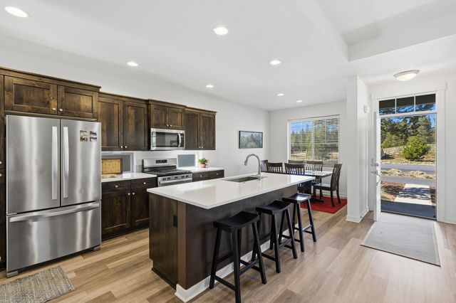 51945 Lumberman Lane, La Pine, OR 97739
