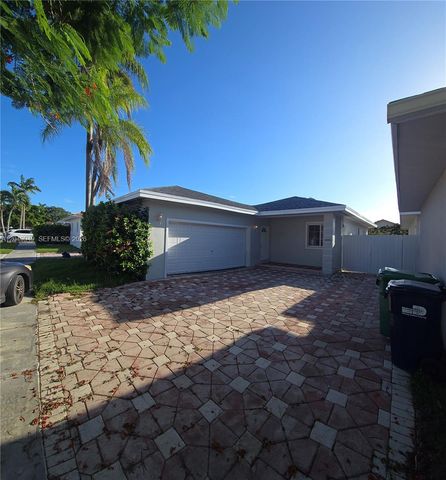 14236 SW 148th Avenue, Miami, FL 33196