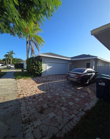 14236 SW 148th Avenue, Miami, FL 33196