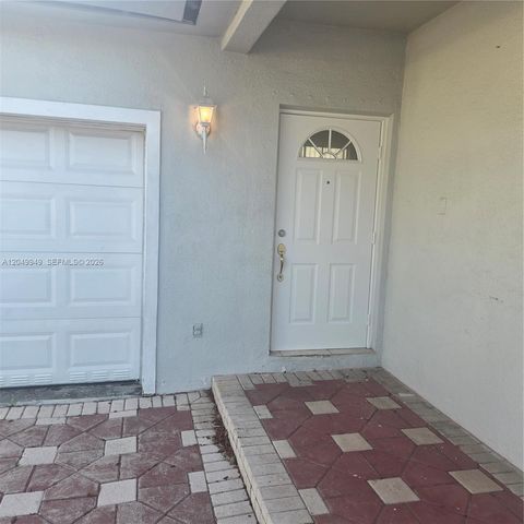 14236 SW 148th Avenue, Miami, FL 33196