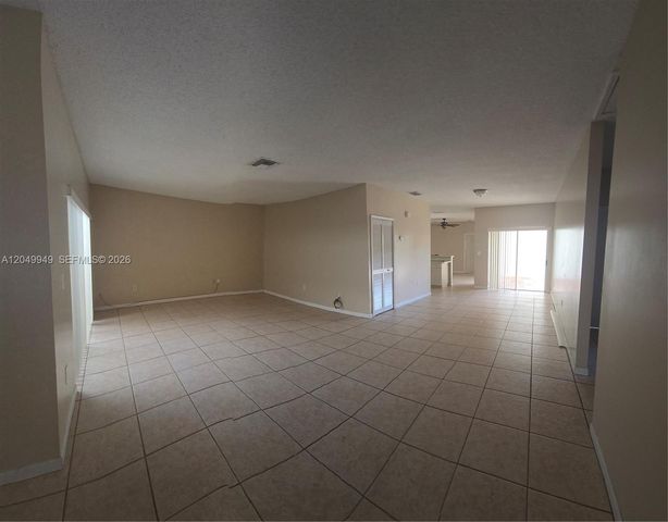 14236 SW 148th Avenue, Miami, FL 33196