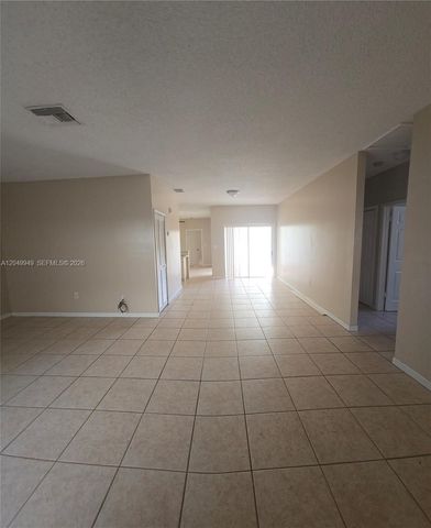14236 SW 148th Avenue, Miami, FL 33196
