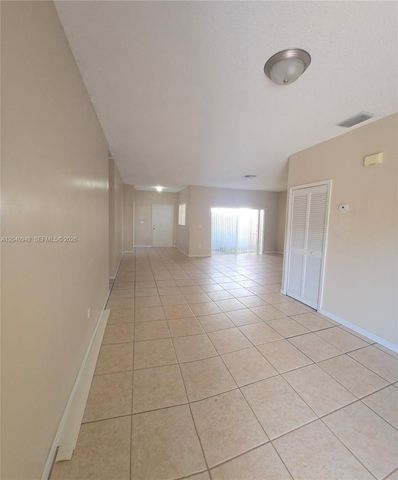 14236 SW 148th Avenue, Miami, FL 33196