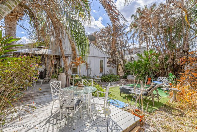 450 Willow Tree Drive, Melbourne, FL 32940