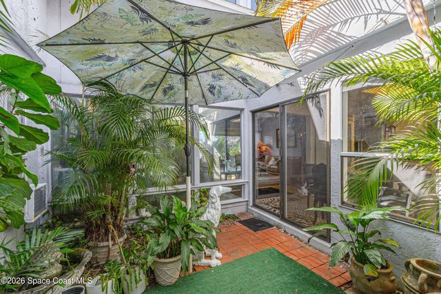 450 Willow Tree Drive, Melbourne, FL 32940