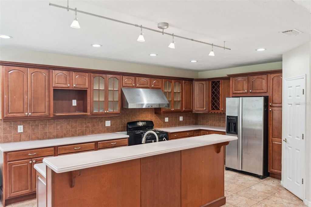 Image 3 of property listing at 1449 SHADY PLACE, Daytona Beach, FL 32114