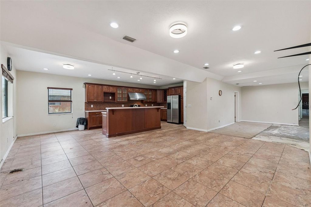 Image 4 of property listing at 1449 SHADY PLACE, Daytona Beach, FL 32114