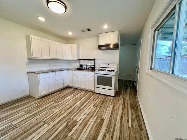 172 Dorothy Drive, Avondale, LA 70094