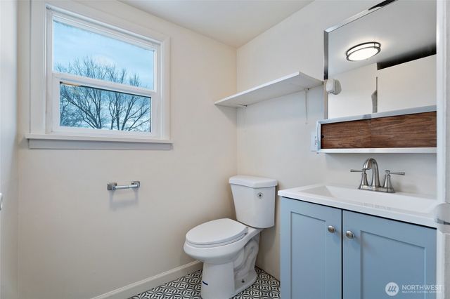 70 NE Rose Street, College Place, WA 99324