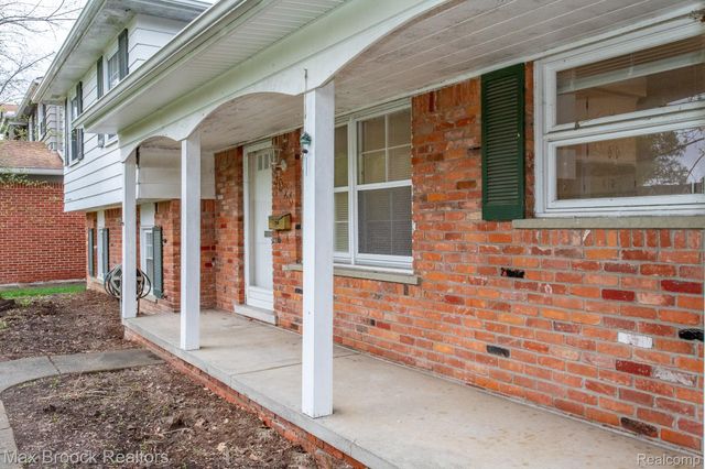 3026 Vinsetta Boulevard, Royal Oak, MI 48073